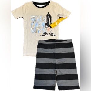 Carters Size 8 Boys NWT “Reach for the Stars” Shirt & shorts 2pc Set/ New Kids